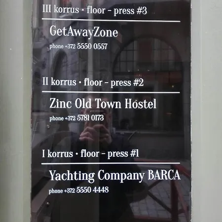 Hostel Zinc Old Town *