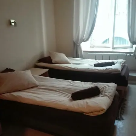 Zinc Old Town Hostel *